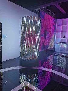 Quality P4/8 Led Transparent Film Screen Outdoor Front Service wholesale