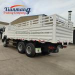 Sinotruck HOWO 371HP 30t LHD Fence Cargo Truck Lorry Dolly Full Side Wall Board