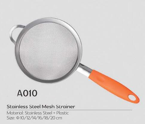Good helper for cooker Stainless steel large colander with long handle in kitchen tea and coffee strainer