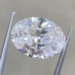 Synthetic Colorless 4-5ct CVD Lab Grown Oval Diamond 10 Mohs Hardness