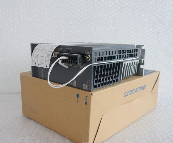MR-JE-70A Mitsubishi JE Series 750W Servo Amplifier Model MR-JE AC servo drive 3-phase or 1-phase 200 VAC to 240 VAC