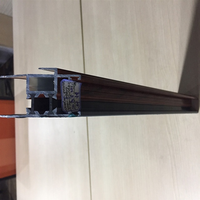 Elegant Appearance Wood Grain Aluminum Extrusion Window Aluminum Profile