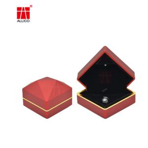 Quality Custom Luxury Paper Jewelry Box Packaging , Jewelry Gift Box wholesale