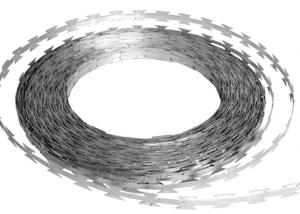 Quality Pvc Coated 0.45mm Steel Razor Wire Boundary Fencing Trellis Coil Bto-22 3 Clips Q195 wholesale
