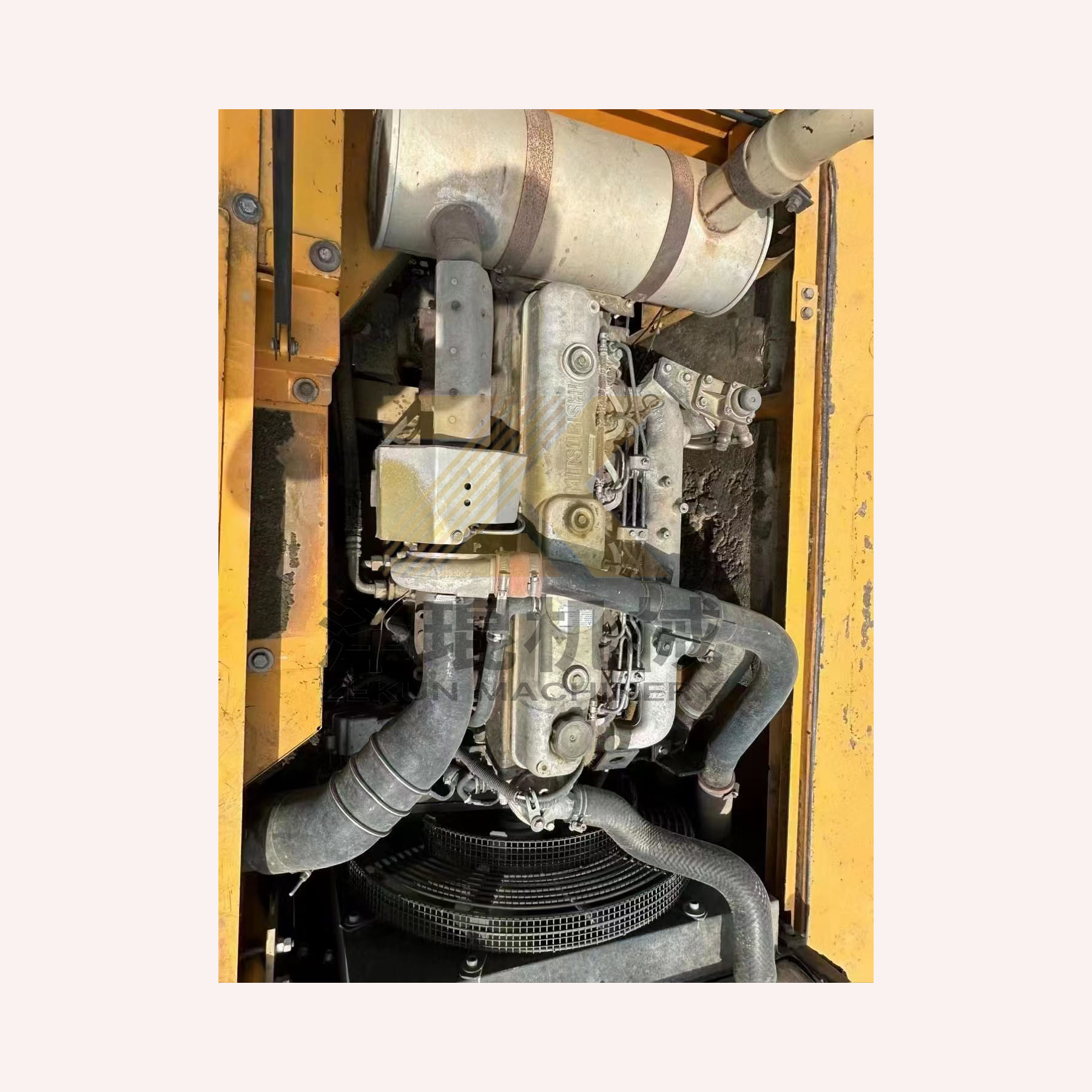 2020 Used Sany SY215C Crawler Excavator in Shanghai with Hydraulic Pump