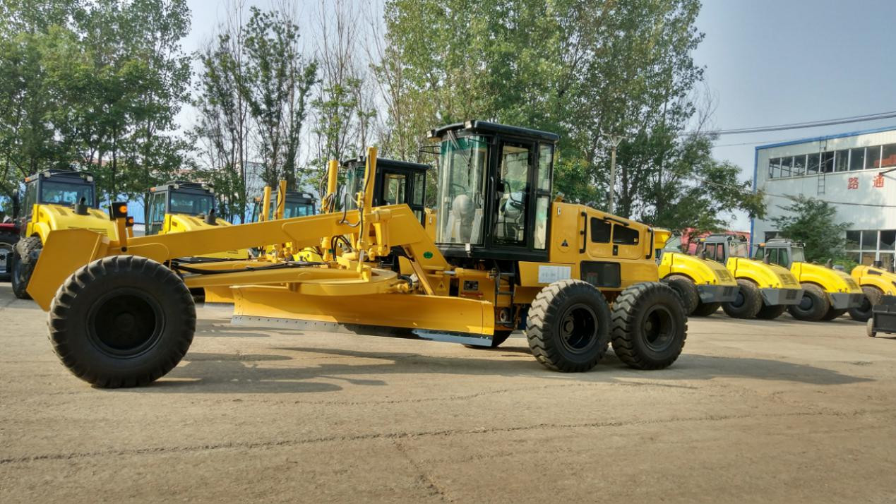 PY220C 16900kg Construction Motor Grader Heavy Farm Equipment