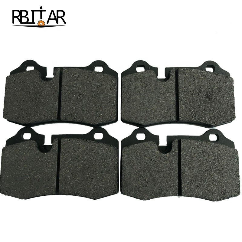 AD432C562AA Rear Ceramic Auto Brake Pad Car Accessories For Aston Martin