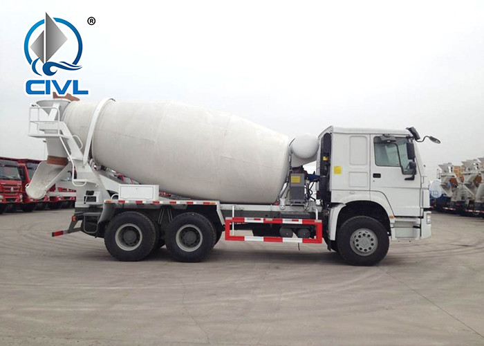 HOWO 6x4 Concrete Mixer Trucks Concrete Mixing Equipment 336hp Engine With Radial Tyre