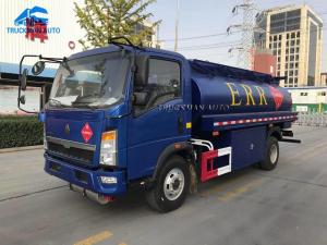 Quality 5m3 SINOTRUK HOWO Mini Oil Tanker Truck 116HP Engine wholesale