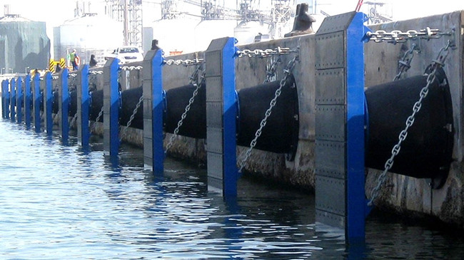 Durability Customizable Cone Shaped Dock Fenders Mooring Marine 2000mm