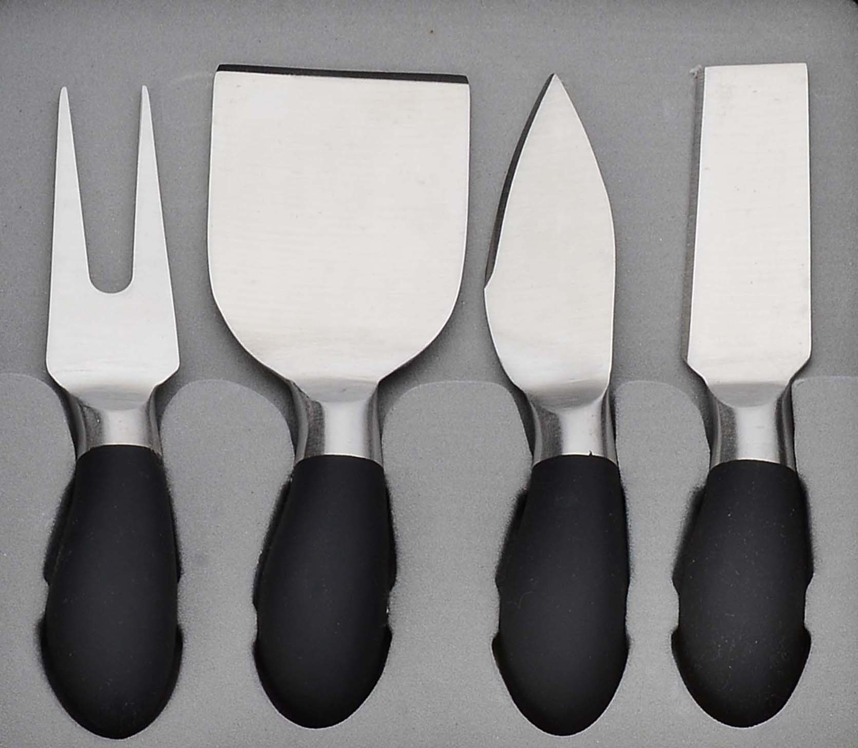 Stainless Steel 4PCS Cheese Knife Set With Soft Handle Rubber Cotaing Black Color In Gift Box