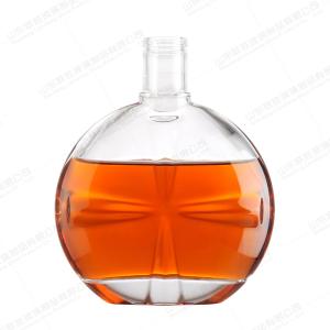 Quality Vodka Hot Stamping Customized 700ml Xo Transparent Glass Wine Bottle with Plastic Lid wholesale