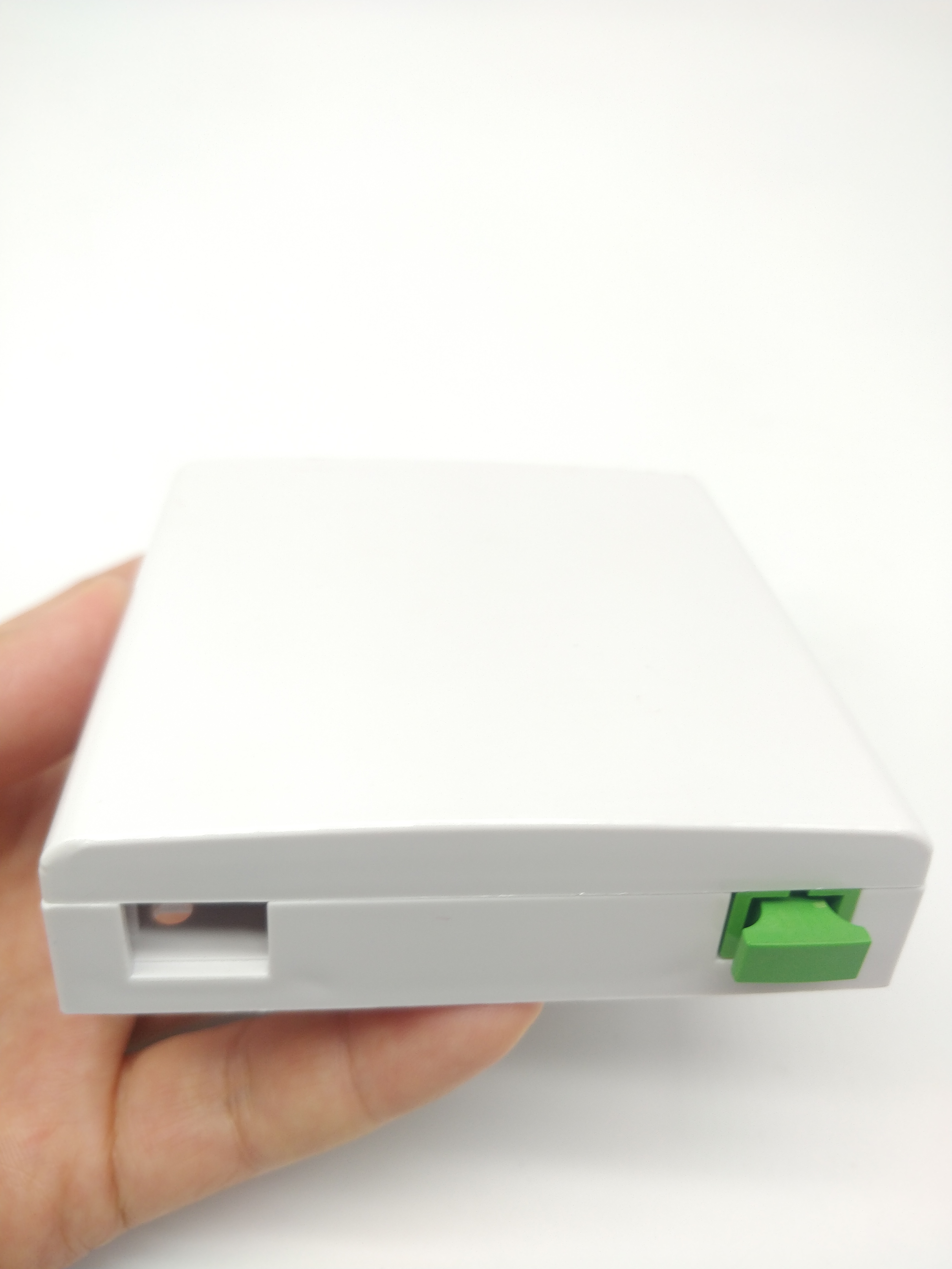 86 Plate Optical Termination Box Splicing Function Indoor FTTH Splitter Distribution Box