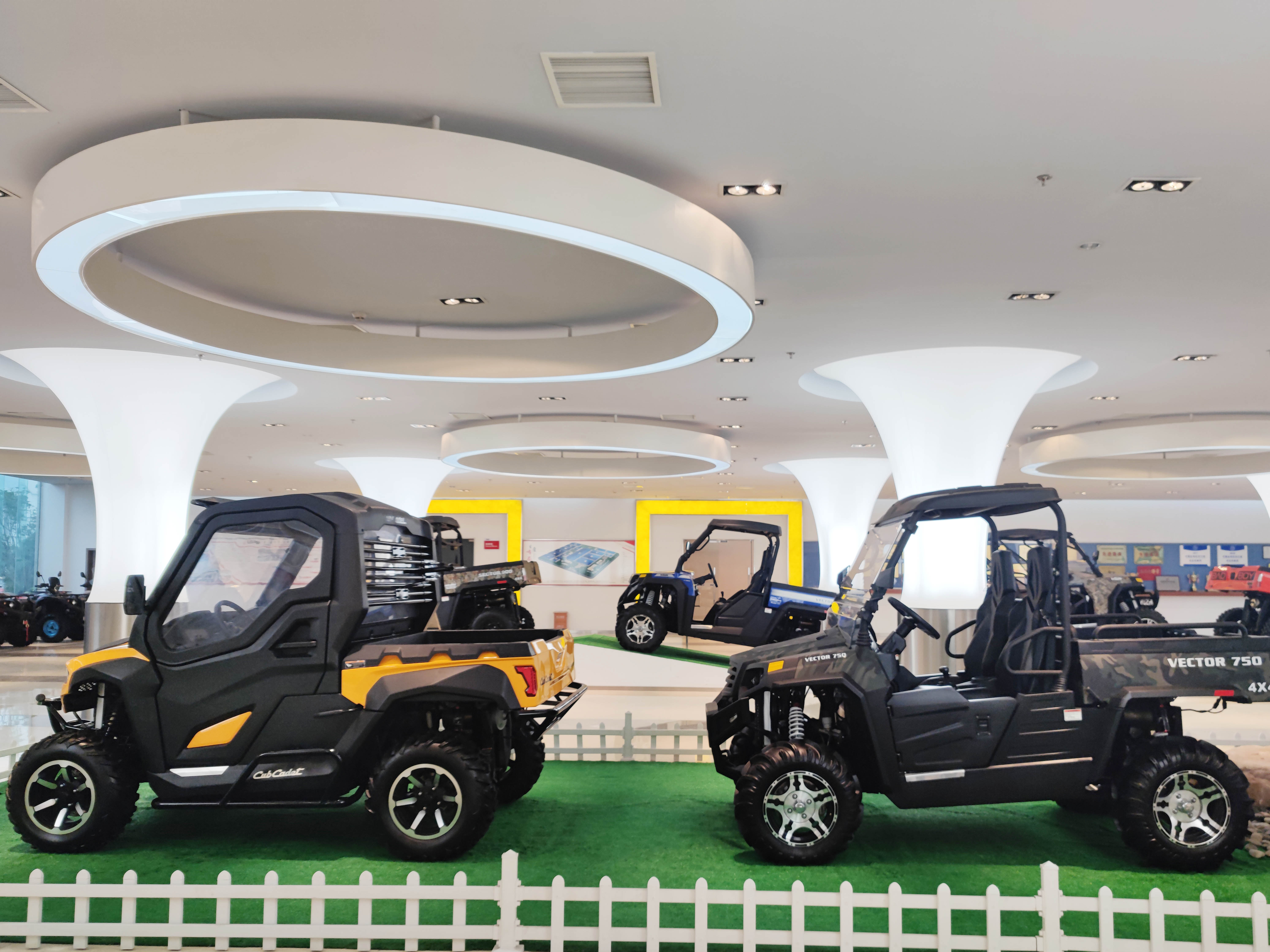 ATV 700cc 4x4 For Adults 2 Cylinder Number Max Torque 46.1N.M/5000RPM