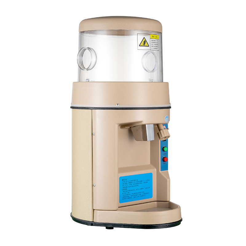 Ice Crushing with LZ-168 Commercial Hawaiian Shaved Ice Machine at 8Kg/Min