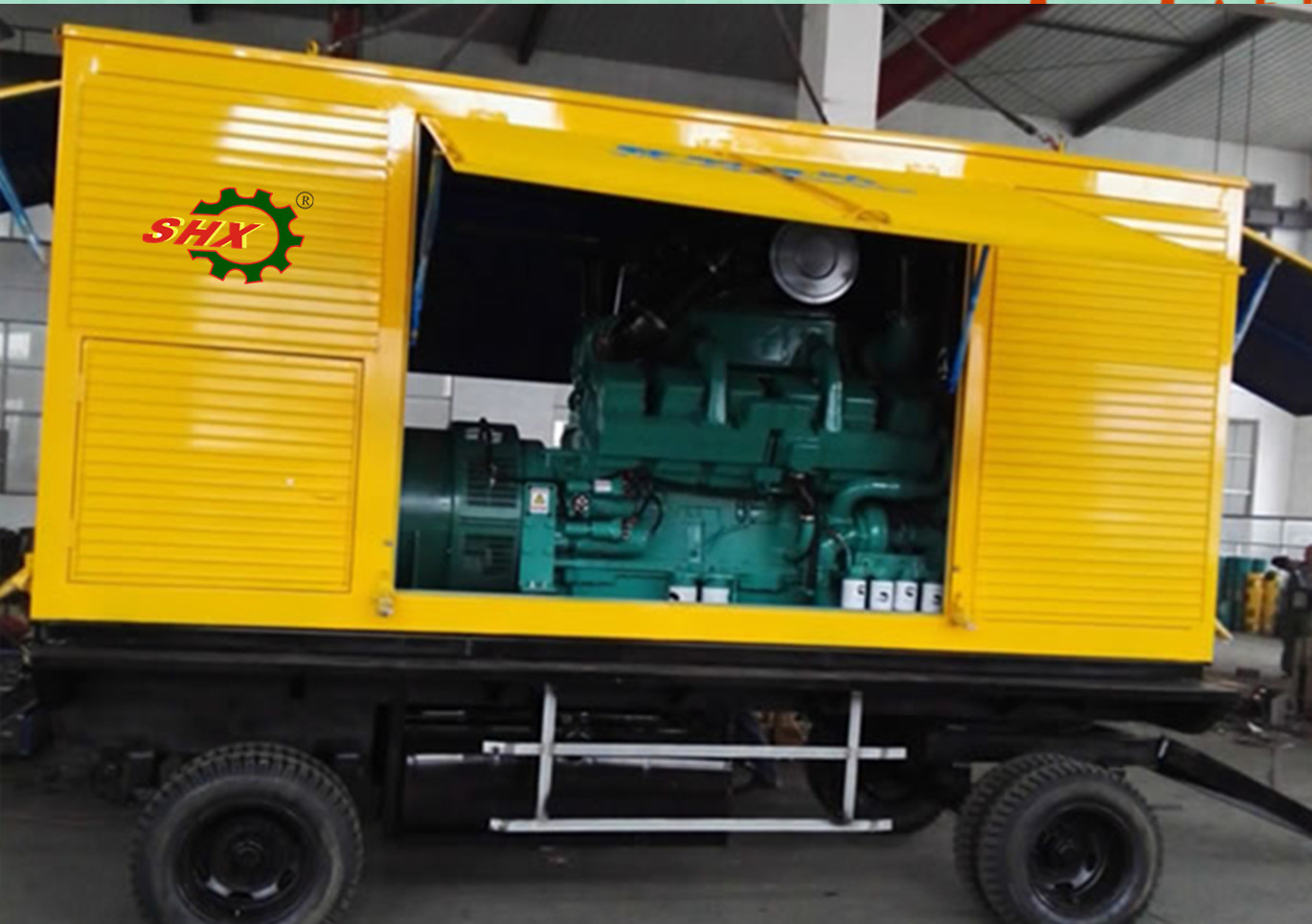 375KVA Portable Electric Power Mobile Diesel Generators With Soundproof Canopy Backup Power