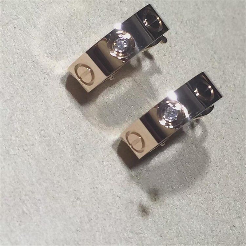 C love series diamond earring 18k gold white gold yellow gold rose gold bracelet Jewelry factory in Shenzhen, China
