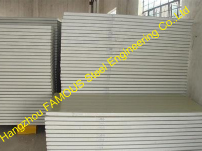 Water Resistant Insulated Sandwich Panels For Wall , Roof Sheets