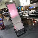 350nits 43 Inch Movable Floor Standing Poster Display PCAP