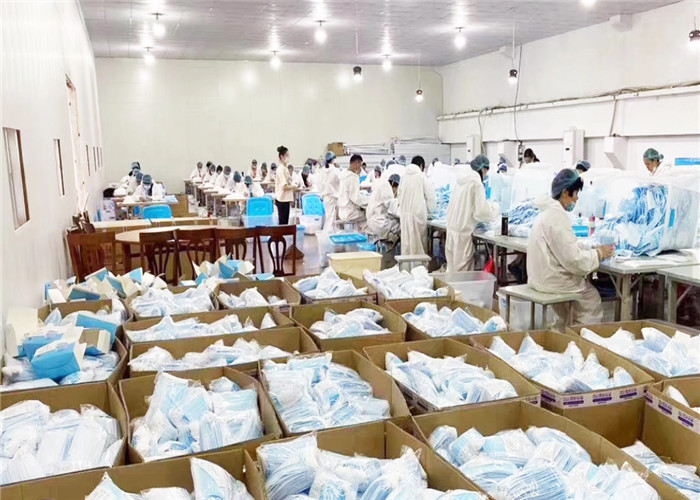 Digital Disposable Mask Production Machine , Earloop Mask Machine 1 Year Warranty