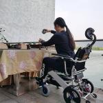 Multifunction Handicapped 300W Battery Electric Wheelchair