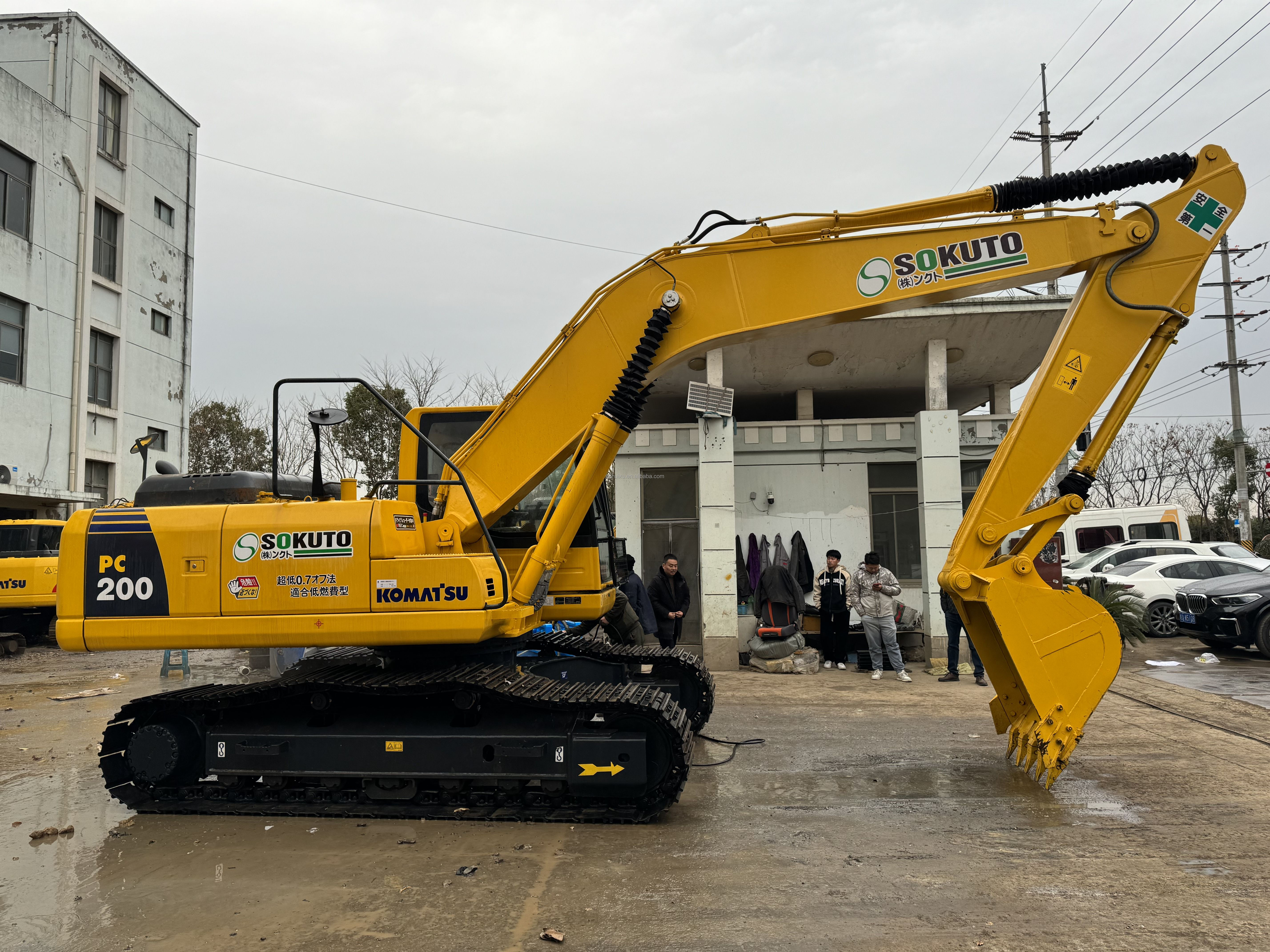 20 Ton Second Hand Digger Komatsu PC200 Excavator Crawler Type