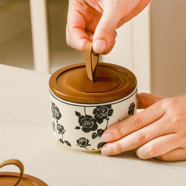 Vintage Floral Ceramic Storage Jar for Eco-Friendly Microwavable Lid-Attached