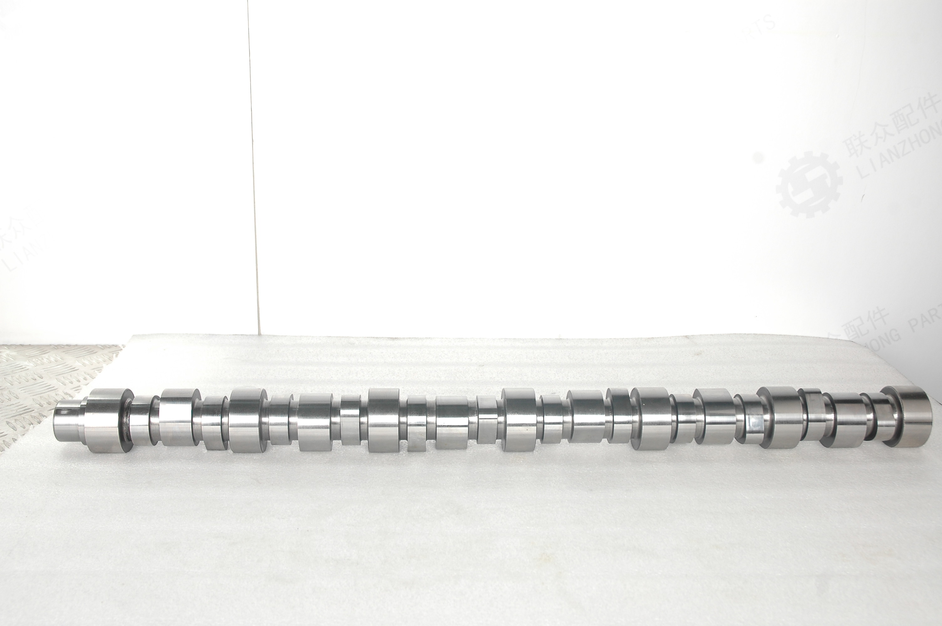 Cummins M11 Diesel Engine Parts New Standard Genuine Truck Tractor Camshaft Assy 4022823