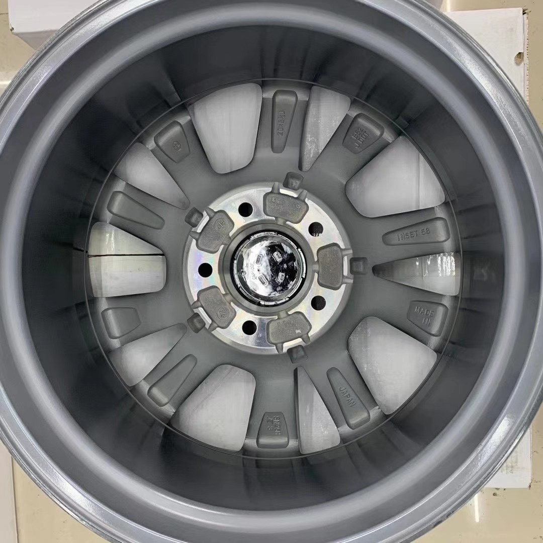 8.5J 20 Inch Aluminum Rims , ET58 Toyota Land Cruiser Alloy Wheels