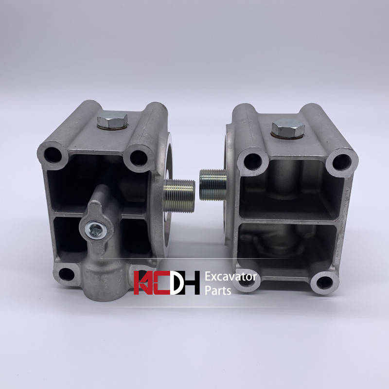 307C/D 305.5C 308C/D excavator parts 1R-0714 oil filter base 1R0714 aluminum base, suitable for air filter assembly