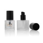 Luxury Cosmetics Packaging 30ml Liquid Foundation Glass Bottle Packaging With