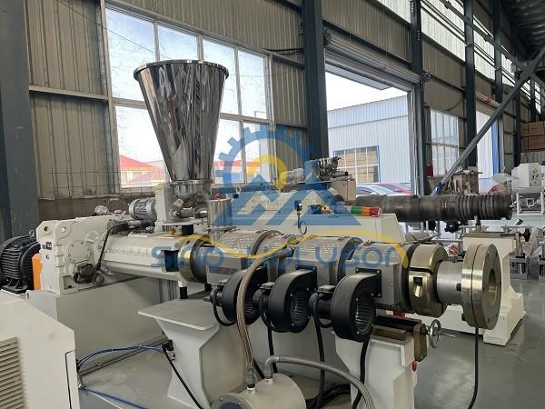 Cheap OEM PVC WPC Door Frame Production Line WPC Door Jamb Making Machine 0.8-1g/Cm3 for sale
