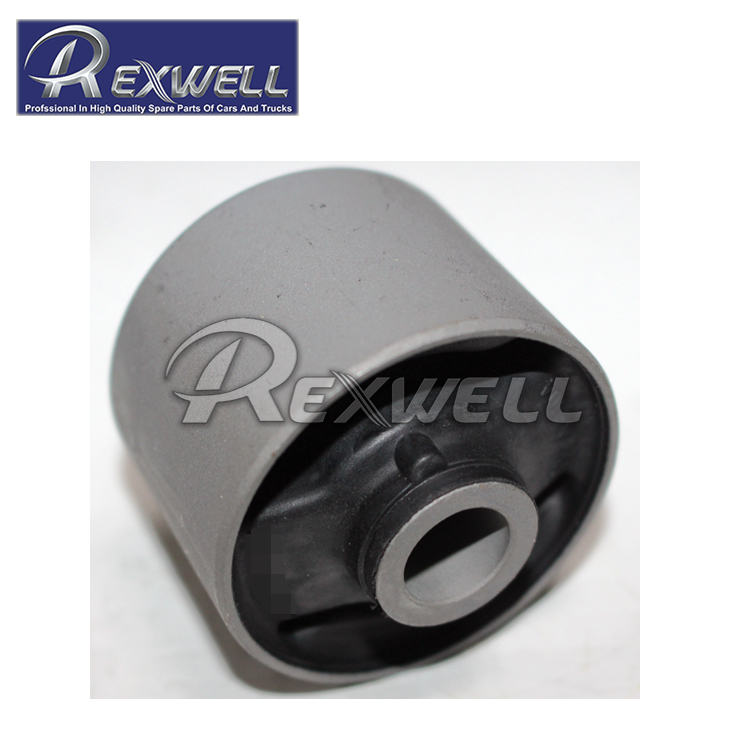 PAJERO IV Front Differential Mounting Insulator Bushing MR374575 for V73W and V97W