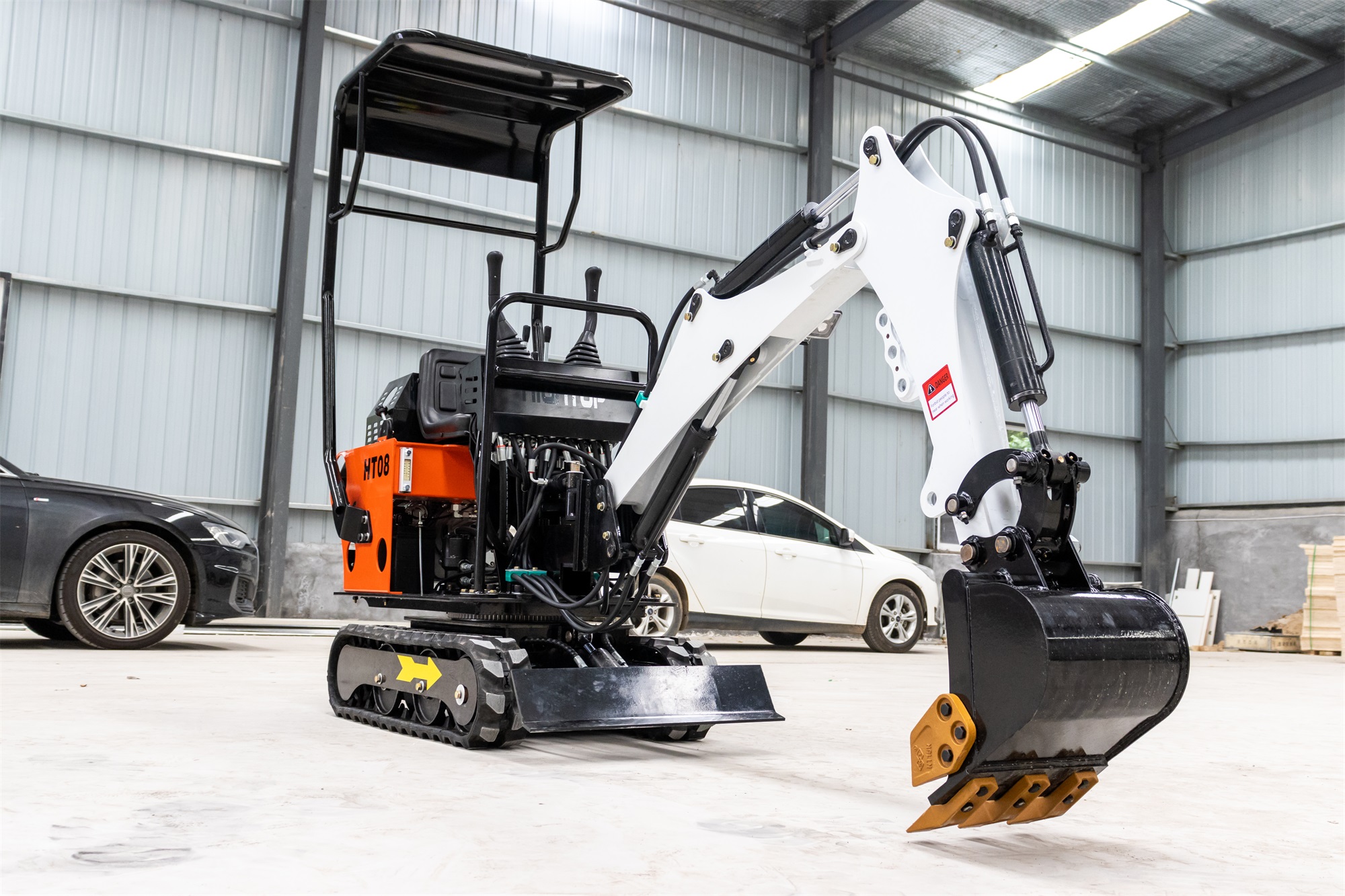 CHANGCHAI Engine 1 Ton Crawler Excavator Mini Digger with 1140mm Track Grounding Length