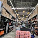 Versatile Supermarket Metal Rack For Retail Shops Long Lasting Construction