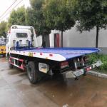 Dongfeng 3ton/5ton Light Duty Flatbed Tow Truck with 8.25r20 Tires and Fuel