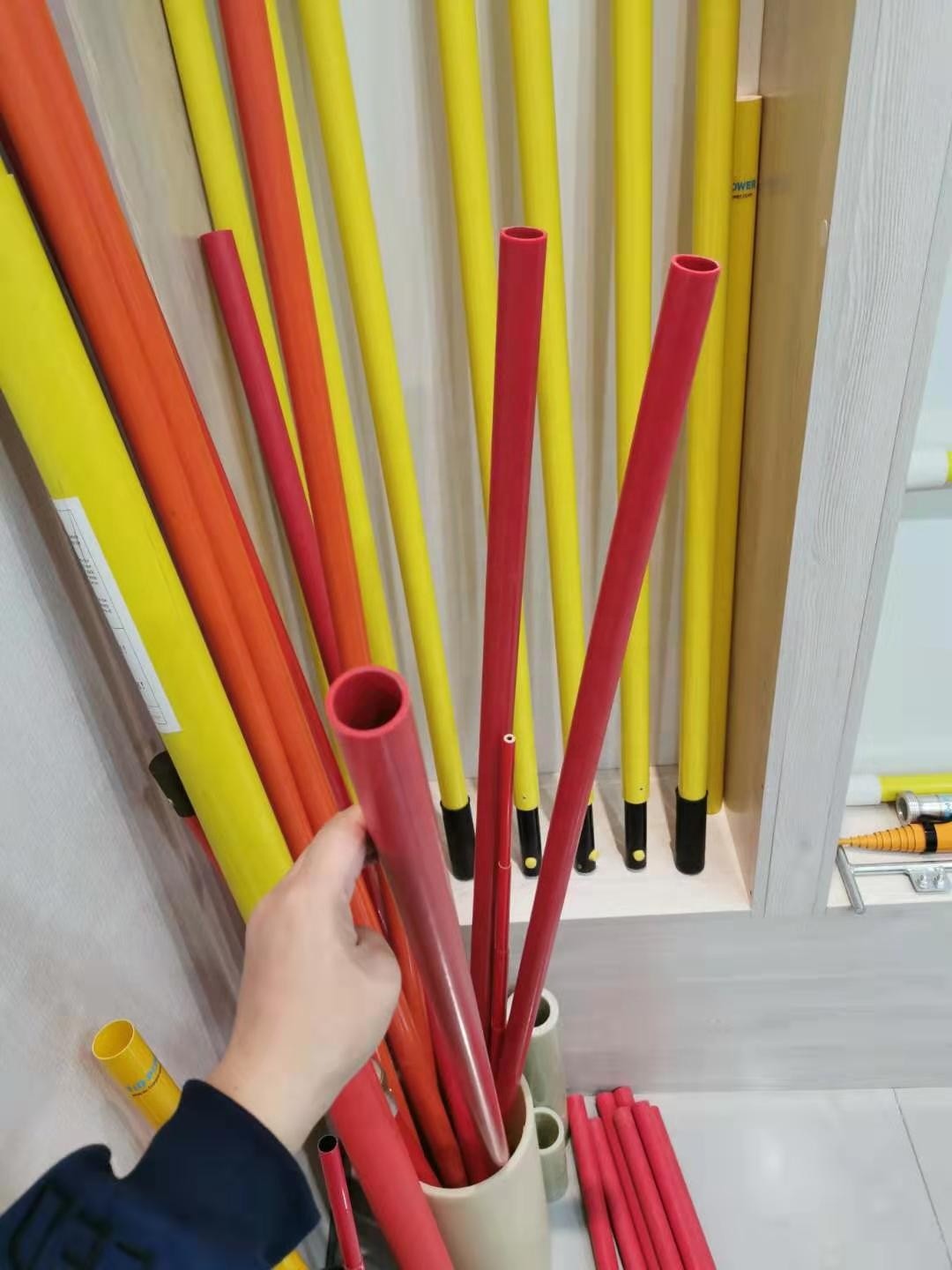 Smooth Epoxy Fiberglass Tube Knitting And Pultruded / Hollow Fiberglass Tube