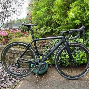 Quality Rim Brake Carbon Road Bike 700C 23C Tires 22 Speed Shimano Groupset wholesale