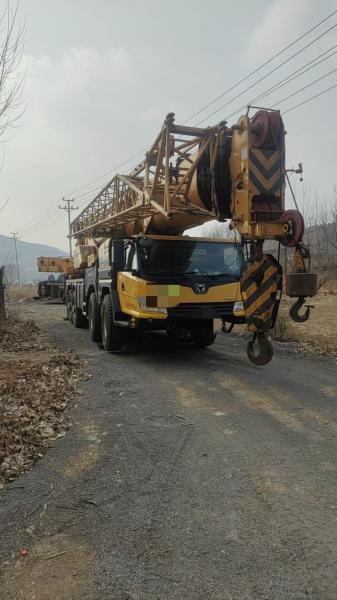 Extremely Efficient XCT85L7 85 Ton Mobile Hydraulic Truck Crane Heavy Lifting