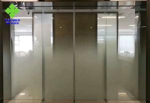Quality Customized Holes Laminated Fading Glass Clear Color 6mm 8mm 10mm 12mm Thickness wholesale