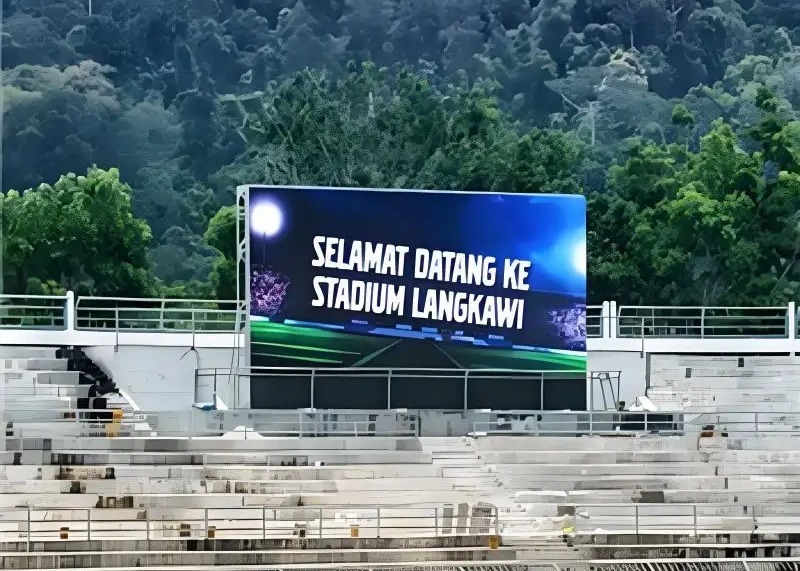 SMD2727 Lamp and Real Pixel Led Standard Score Led Billboard for Customer Requirements