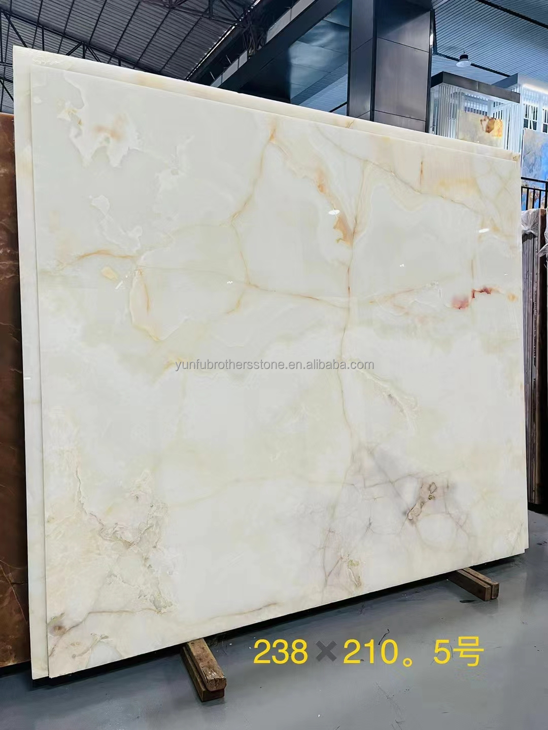 Modern White Onyx Marble Wall Bookmatched Slabs for Custom Natural Stone Decoration