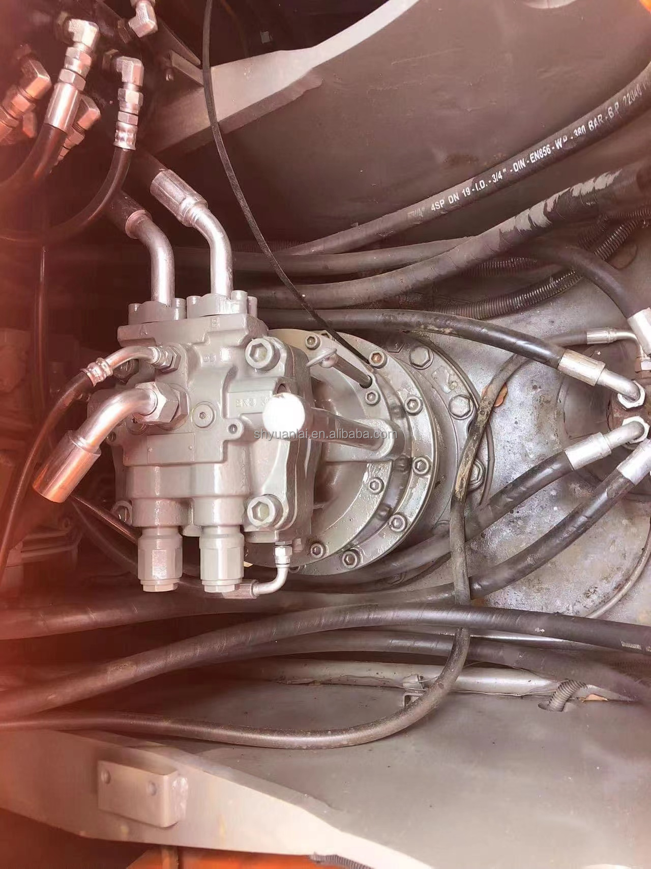 0.8m3 20T Used ZX200 Excavator ISUZU Engine 63KW