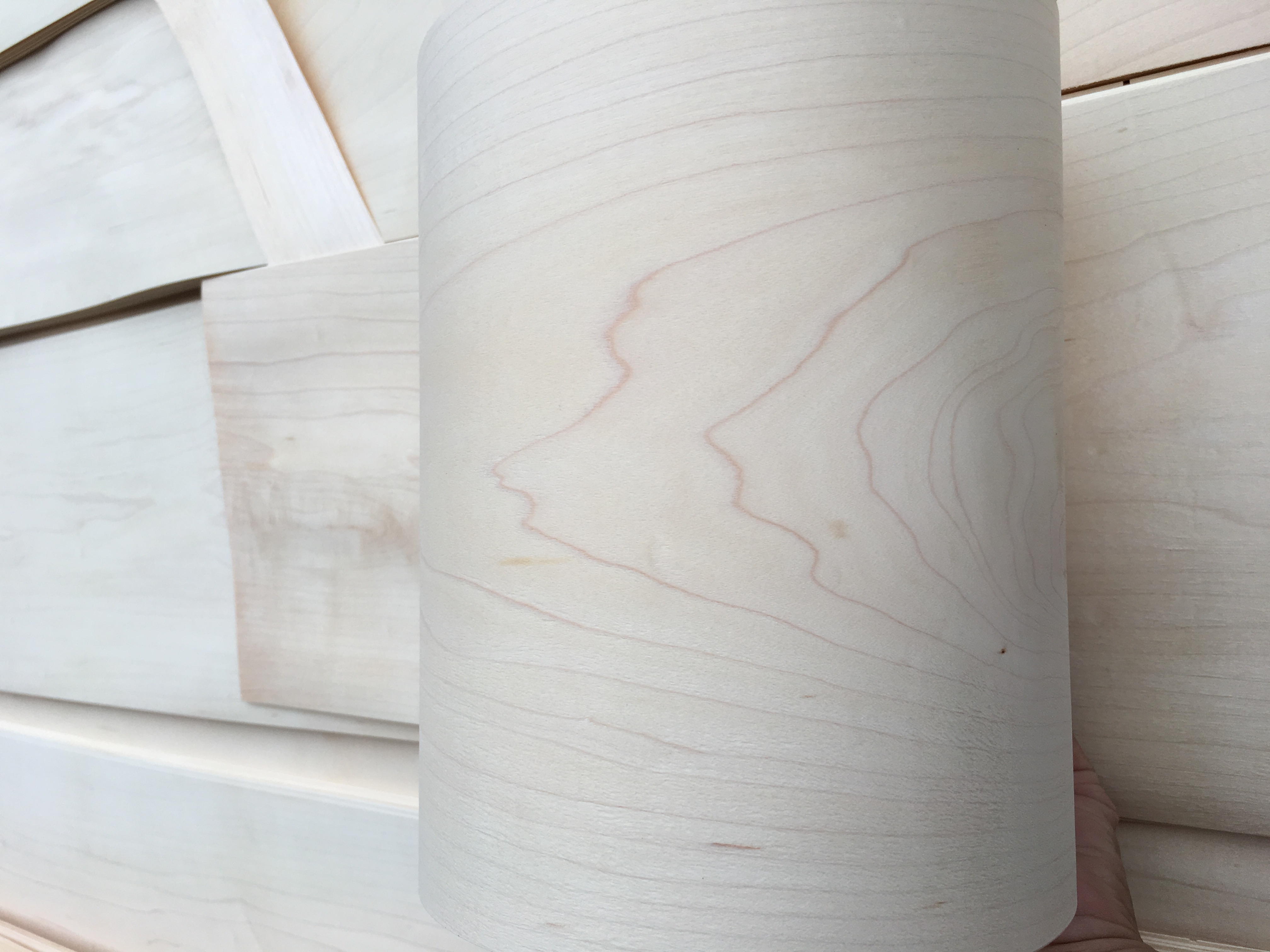 Hot Selling Natural Canadian Maple Wood Veneer Maple Veneer Sheets for Skateboards Wooden Maple Veneers