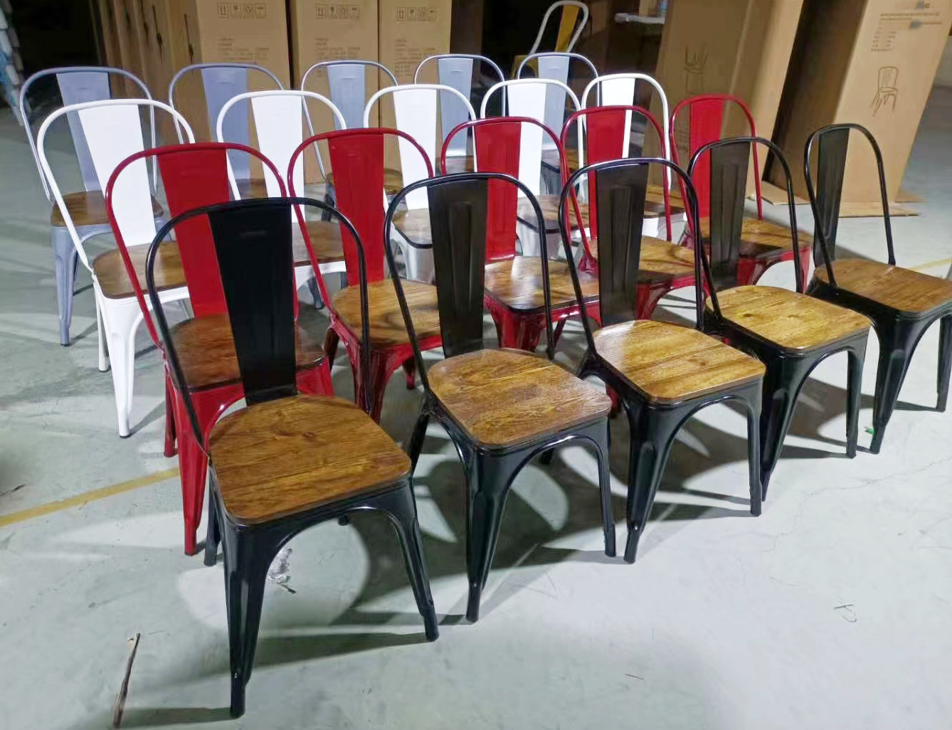 Household Stackable Metal Dining Chair Orange Vintage Metal Bistro Chairs
