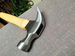 Quality 8OZ,16OZ grade A wooden handle steel Claw hammer(XL-0001) polishing color hand garden construction tools wholesale