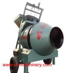 Concrete Truck of Consturction Equipment Machinery with Hydraulic Hopper