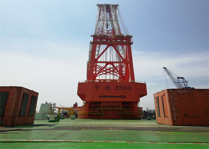Carbon Steel Winch / Hoist Grooved Cable Drum For Tower Crane