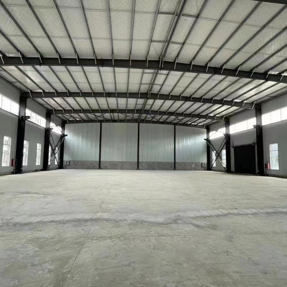 ASTM A36 Prefab Metal Airplane Hangar Agricultural Farm Barn Steel Structure Buildings