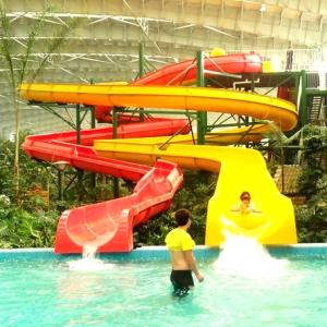 Quality 50-100 Meters Length Water Park Slide Spiral Waterslide Various Heights wholesale